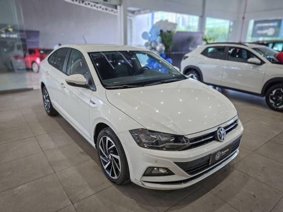 VOLKSWAGEN VIRTUS 1.0 200 TSI HIGHLINE AUTOMÁTICO VOLKSWAGEN VIRTUS 1.0 200 TSI HIGHLINE AUTOMÁTICO